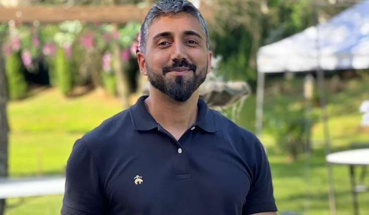  Azərbaycanlı aparıcı həmcinsi ilə nişanlandı - FOTO 