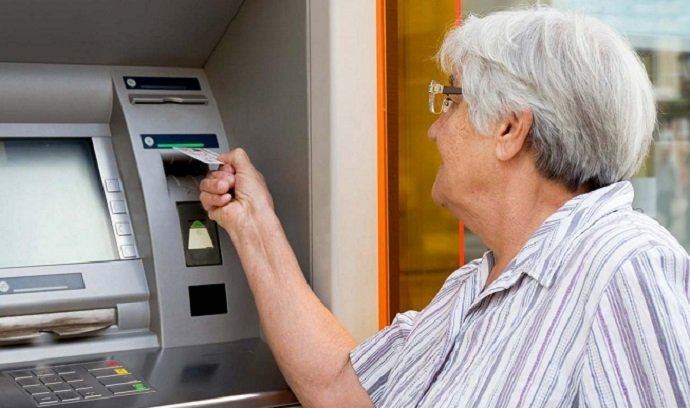  Bu qadınlar pensiyaya tez çıxa biləcək - Şərt AÇIQLANDI 