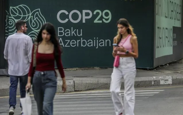  Əsas üç gündür...  
