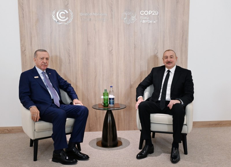  İlham Əliyev Ərdoğanla görüşüb - FOTO 