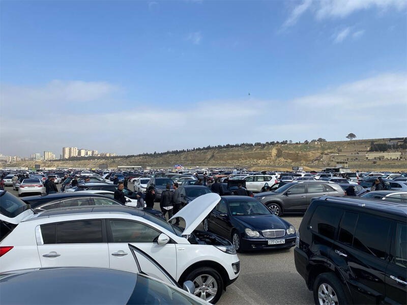  Bir gecədə qiyməti kəskin düşə biləcək maşınlar 