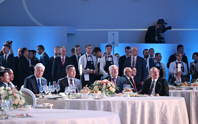  Prezidentlərə təqdim olunan yemək menyusu - FOTO 