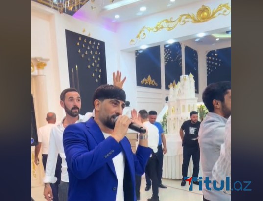  Daha bir müğənnini toyda döymək istədilər - Bu da HƏMİN GÖRÜNTÜLƏR + VİDEO 