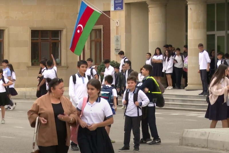  Bakıda BU MƏKTƏB səbəb göstərilmədən BAĞLANIR? 