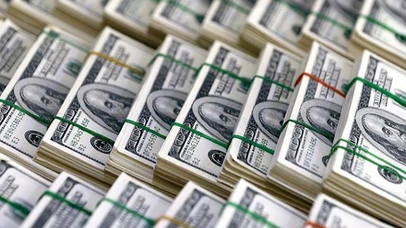  Azərbaycanlı iş adamı bir gündə 314 milyon dollar qazandı 