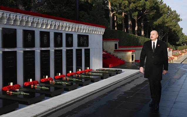  Prezident Şəhidlər xiyabanında - FOTOLAR 